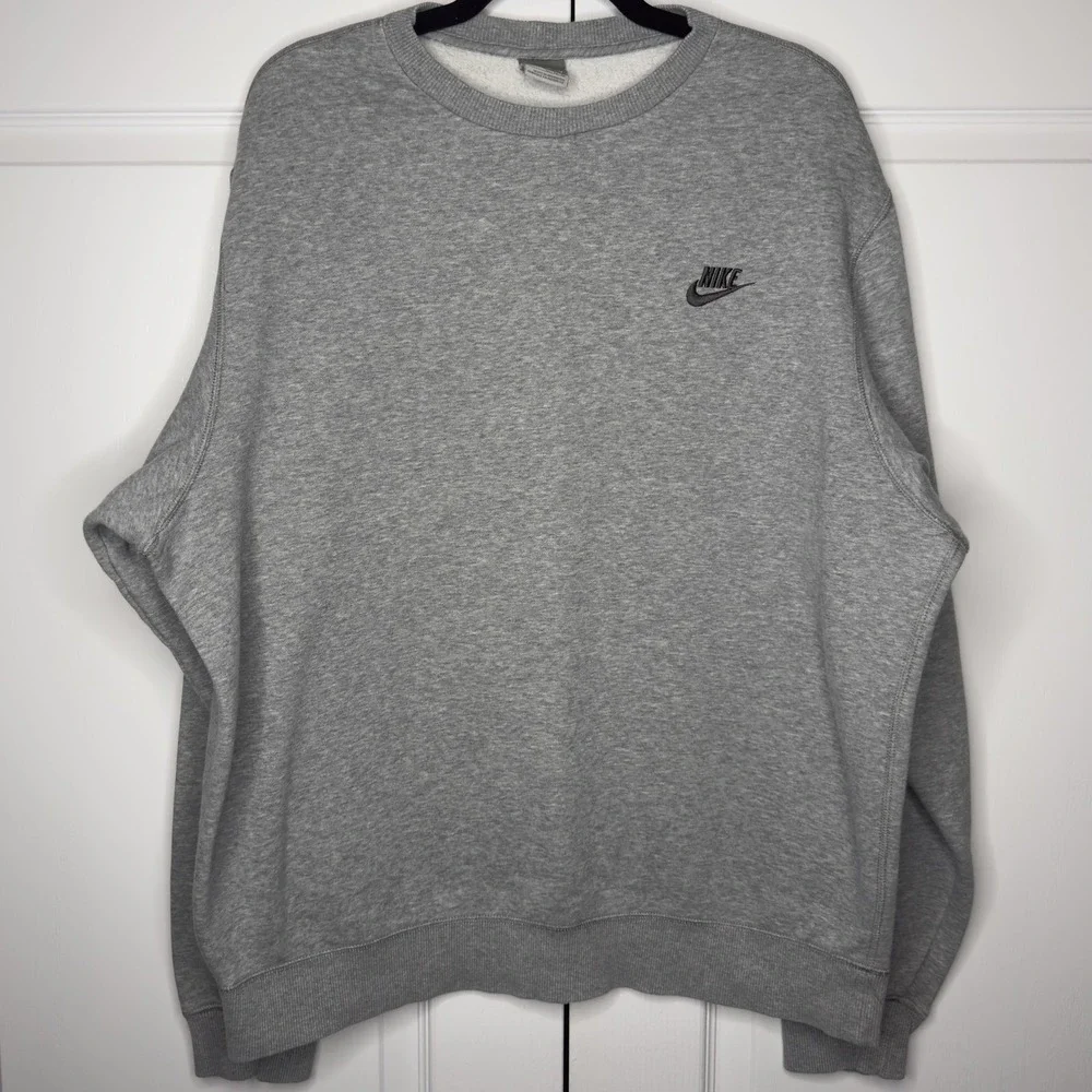 Nike Sweatshirt Mens XL Gray Embroidered Swoosh Logo Fleece Crewneck Pullover